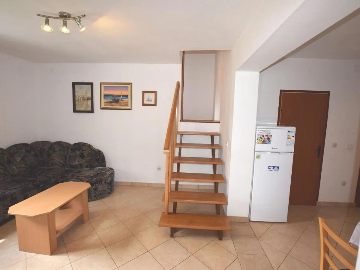 Apartment In Holiday Home With Private Pool Garden With Grill Airco And Wifi